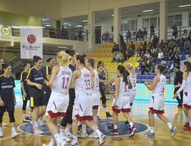 Τηλεφώνημα για βόμβα και στο παιχνίδι μπάσκετ γυναικών Ολυμπιακού-Φενέρμπαχτσε